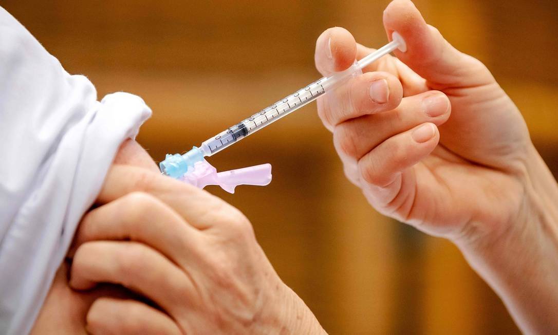 Prefeitura de Barcelos divulga lista de vacinados contra a Covid-19 - 1º Lote